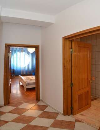 Гостевой дом Vila A&B Бухарест Улучшенный двухместный номер с 1 кроватью-2