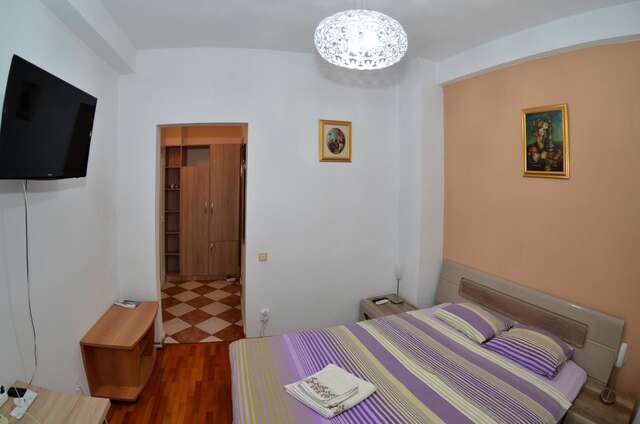 Гостевой дом Vila A&B Бухарест-18